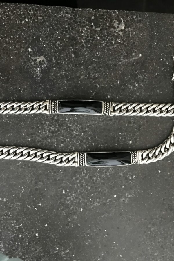 Bylau JJ armband ~onyx