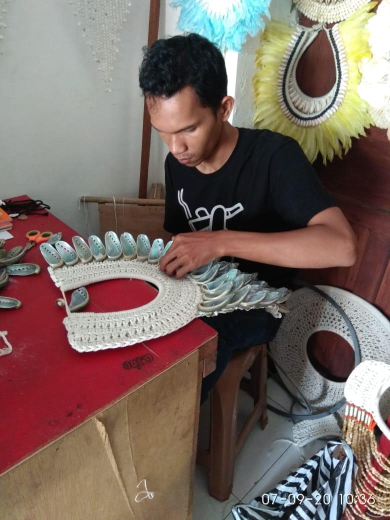 Kalung Tujuh Kalung Tujuh