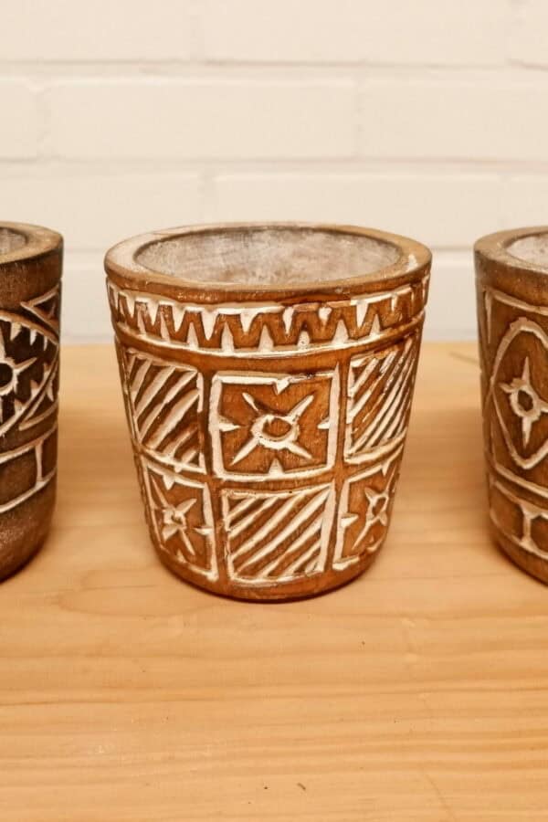 Ubud carving woodpot