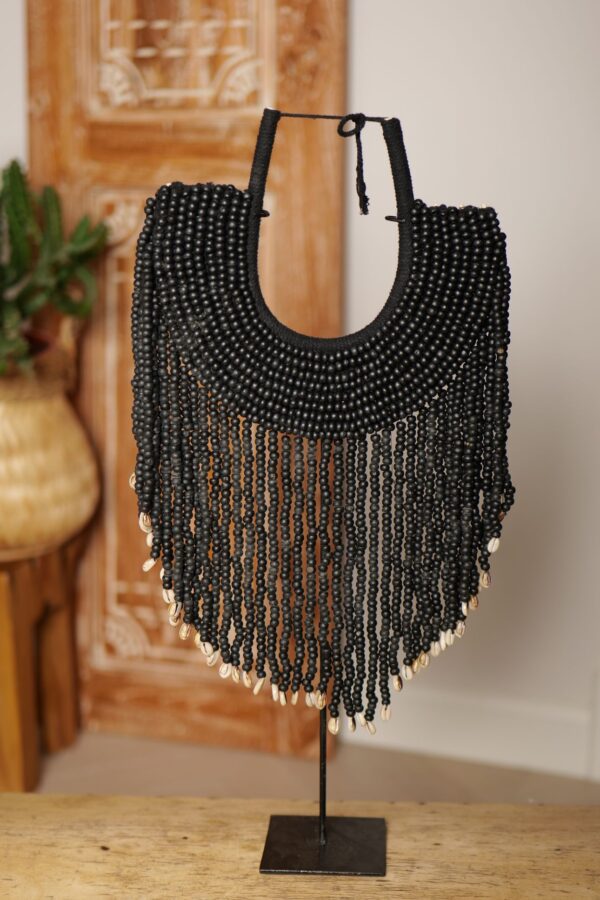 RAJUT MUTE Black kralenhanger